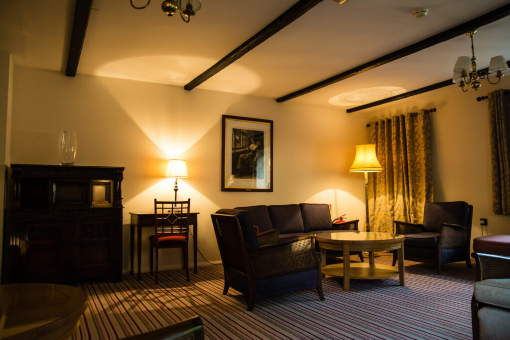 イギリス風インテリアを5分で学ぶ！きれいな一人暮らし空間の作り方