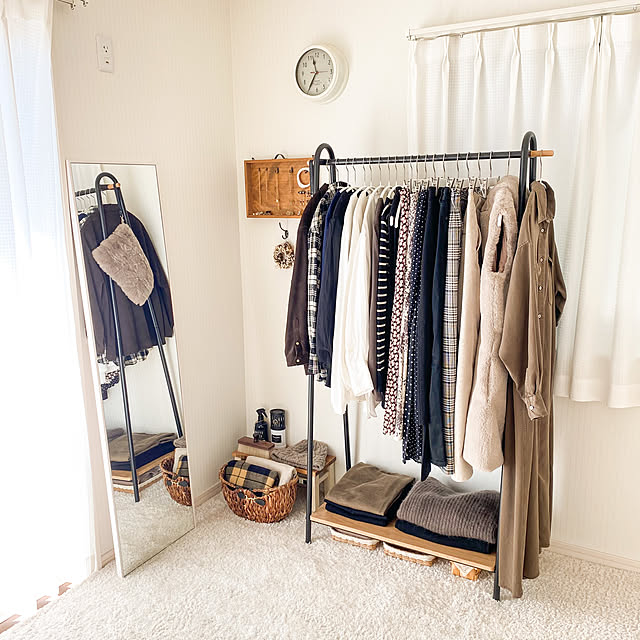 28 件の「和室ハンガーラックイメージ」や「ハンガー」のアイデアを見つけましょうラック、インテリア 家具、ハンガーラック おしゃれ など