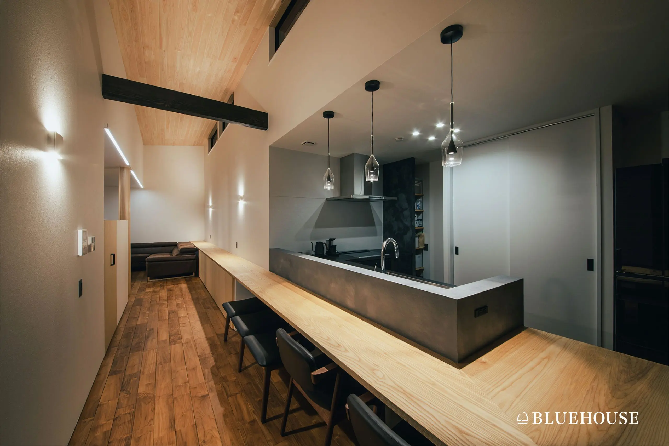 暮らしに合ったキッチンカウンターを考えるオーダー家具「家具蔵 カグラ 」2019年03月11日