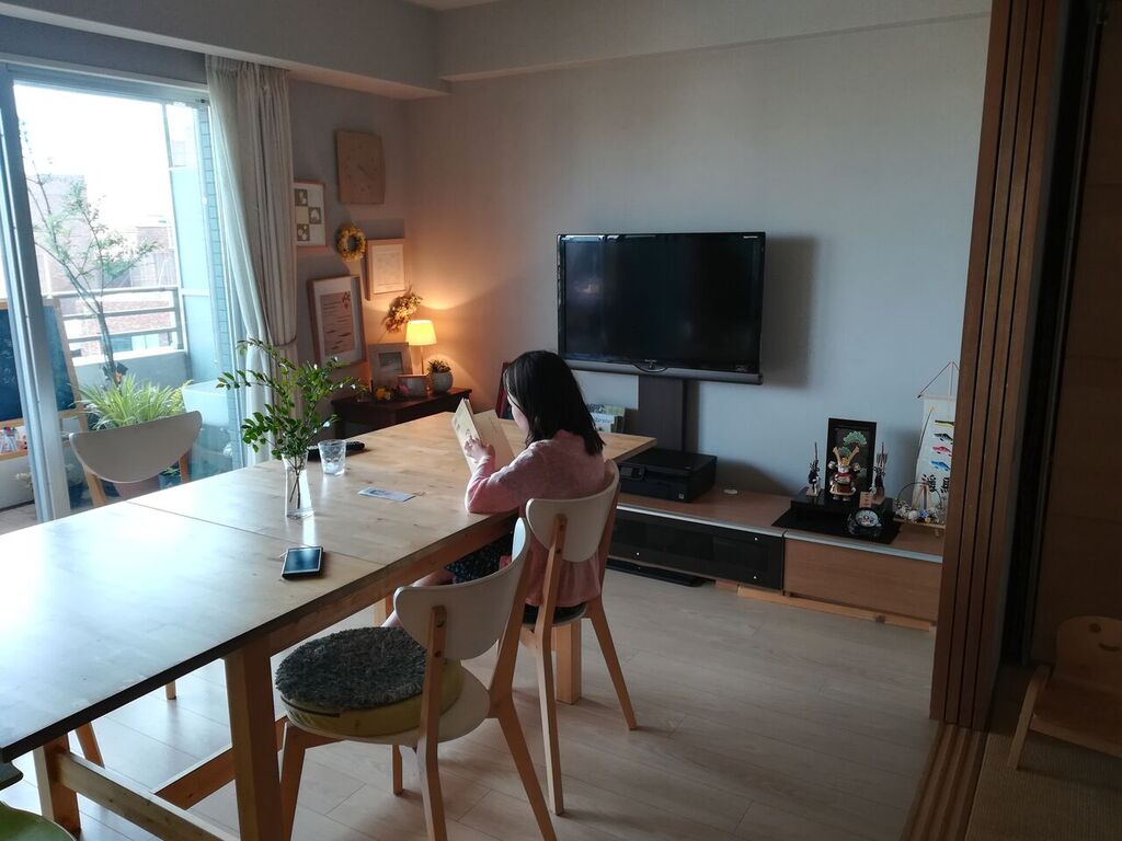 リビングでテレビのない生活のすすめ