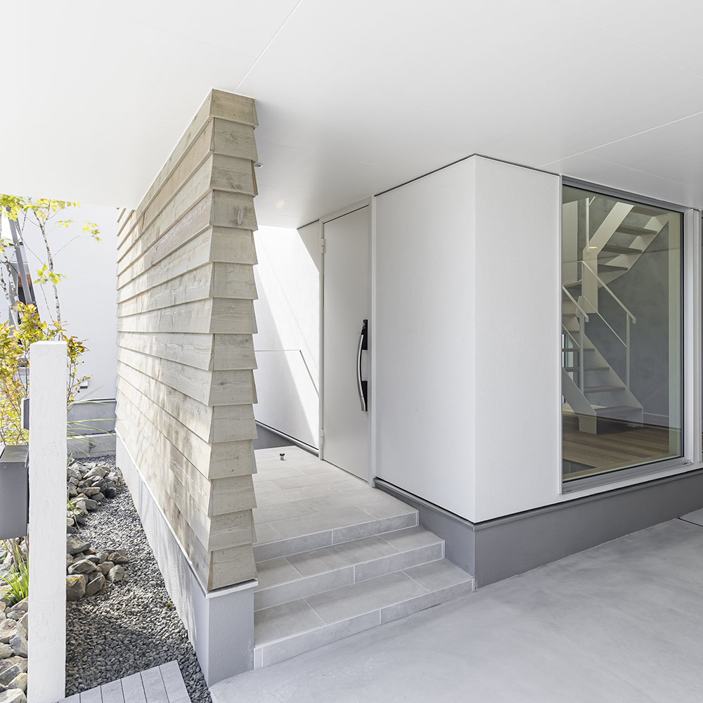 玄関ポーチってどんなもの？ プランニングで大切な６つのポイントをご紹介iemiru コラムvol.161