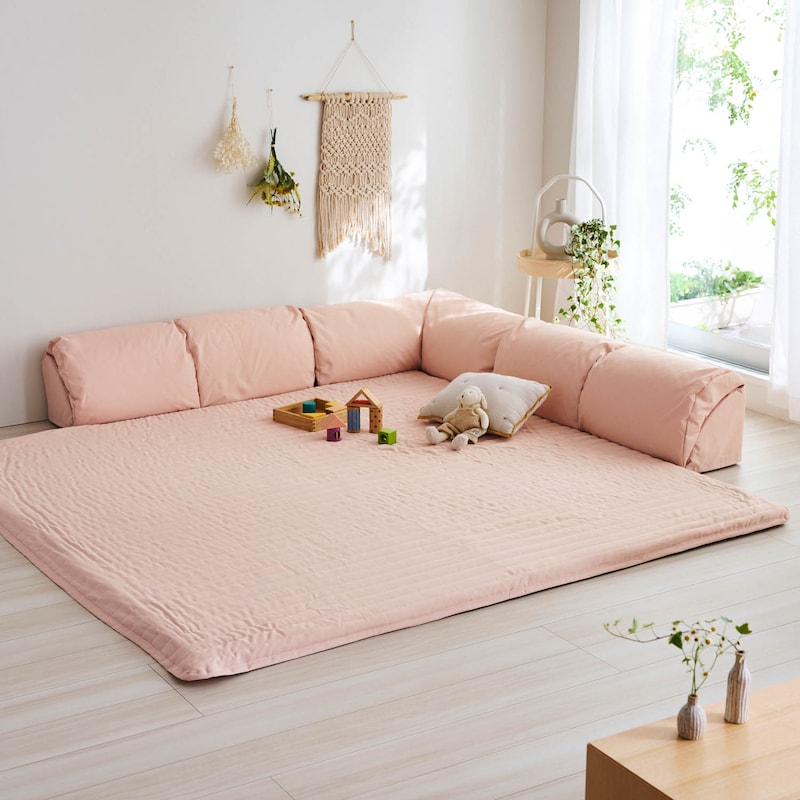 実例付き ソファに合うラグの選び方～ソファの前・下に敷くおしゃれなラグの組み合わせ～a.flat 風が運ぶ、自然の贈りもの -目黒通り・新宿・大阪梅田 グランフロント北館