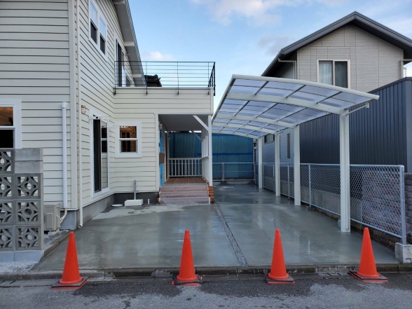 公式 レオンポートneo 縦連棟-YKKAP - カーポートならエクスショップ