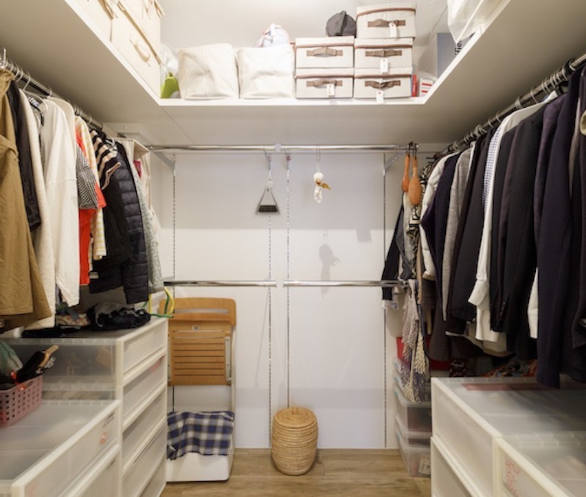 限られた空間を有効活用！2畳のウォークインクローゼット設計術COLUMNコラム三重県四日市市・菰野町で注文住宅なら工務店のホームチアリ