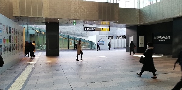 横浜駅おすすめの待ち合わせ場所11選！西口側と東口側に分けてご紹介 - まっぷるウェブ