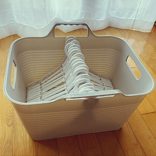 スッキリと片付けたい☆100均アイテムを活用したクローゼット収納2021年8月16日- エキサイトニュース