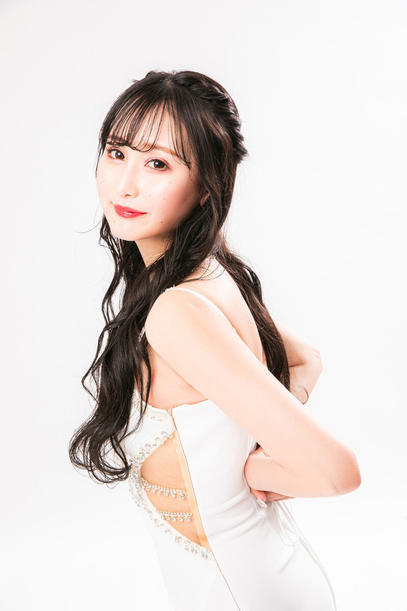 堀未央奈、年下夫の百瀬拓実をいきなりの感謝のバッグハグ「ありがとう」＜私たち結婚しました 5＞ = エンタメ -