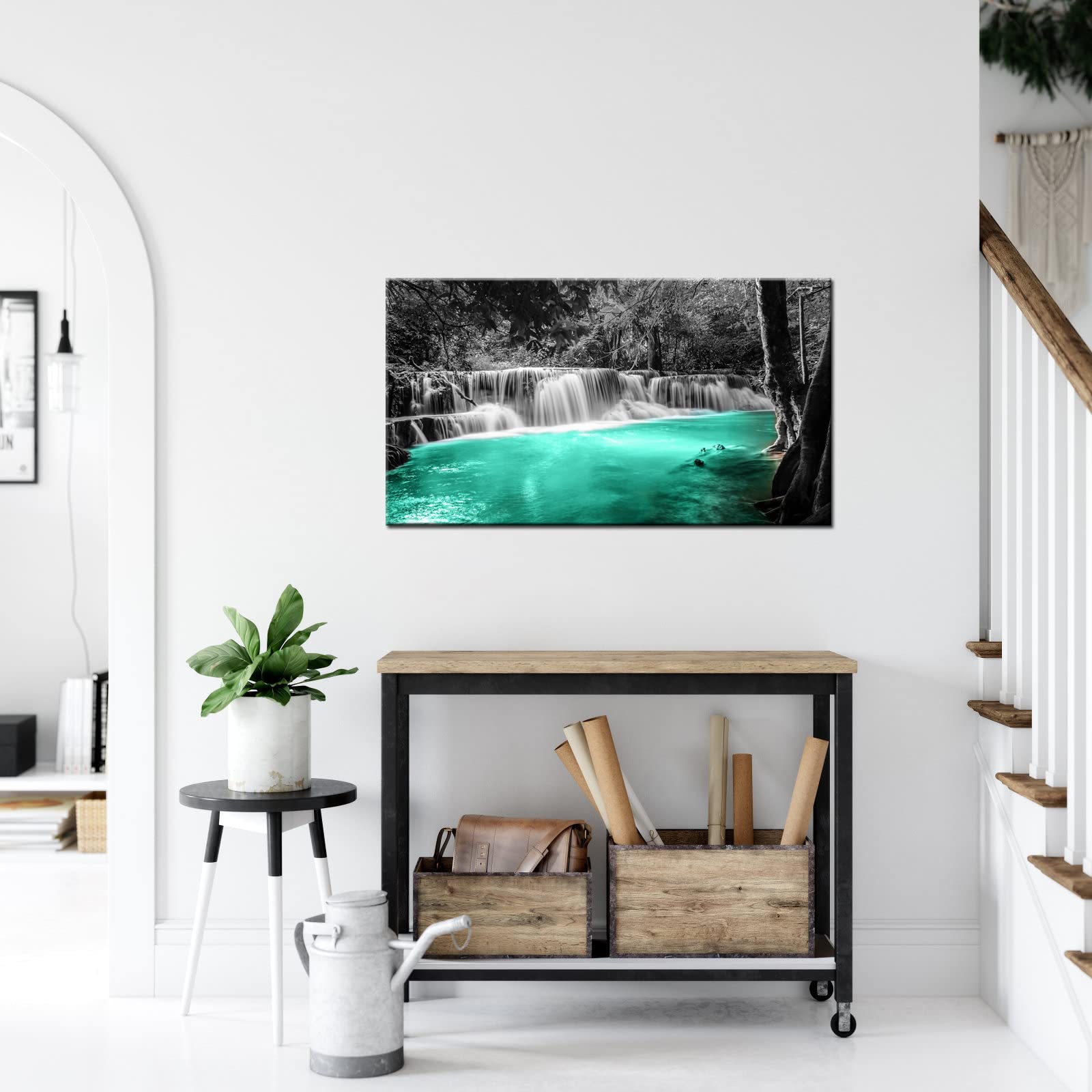 モノトーン 部屋」の10万点のロイヤリティフリー画像、写真素材、絵Shutterstock