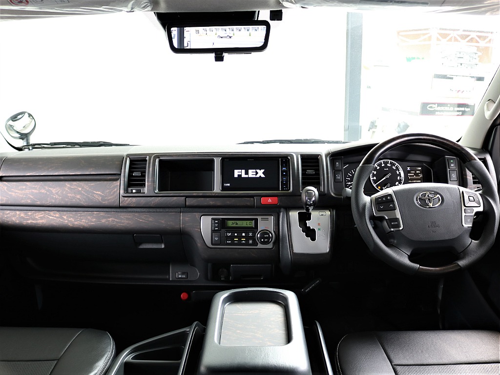 ファミリーカー人気ランキング＜国産車＞家族も大喜びの使いやすい車種 - COBBY