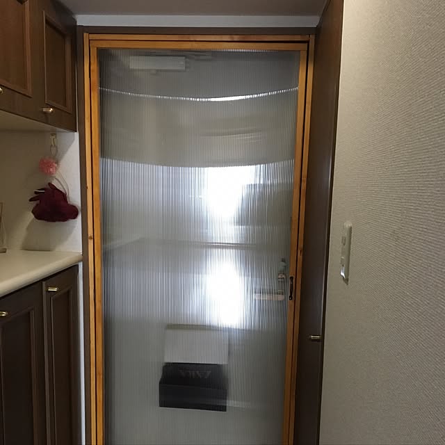 おしゃれ空間が作れると人気の「ハイドア」厚くて高いと何がいい？ 注文住宅の最新トレンド