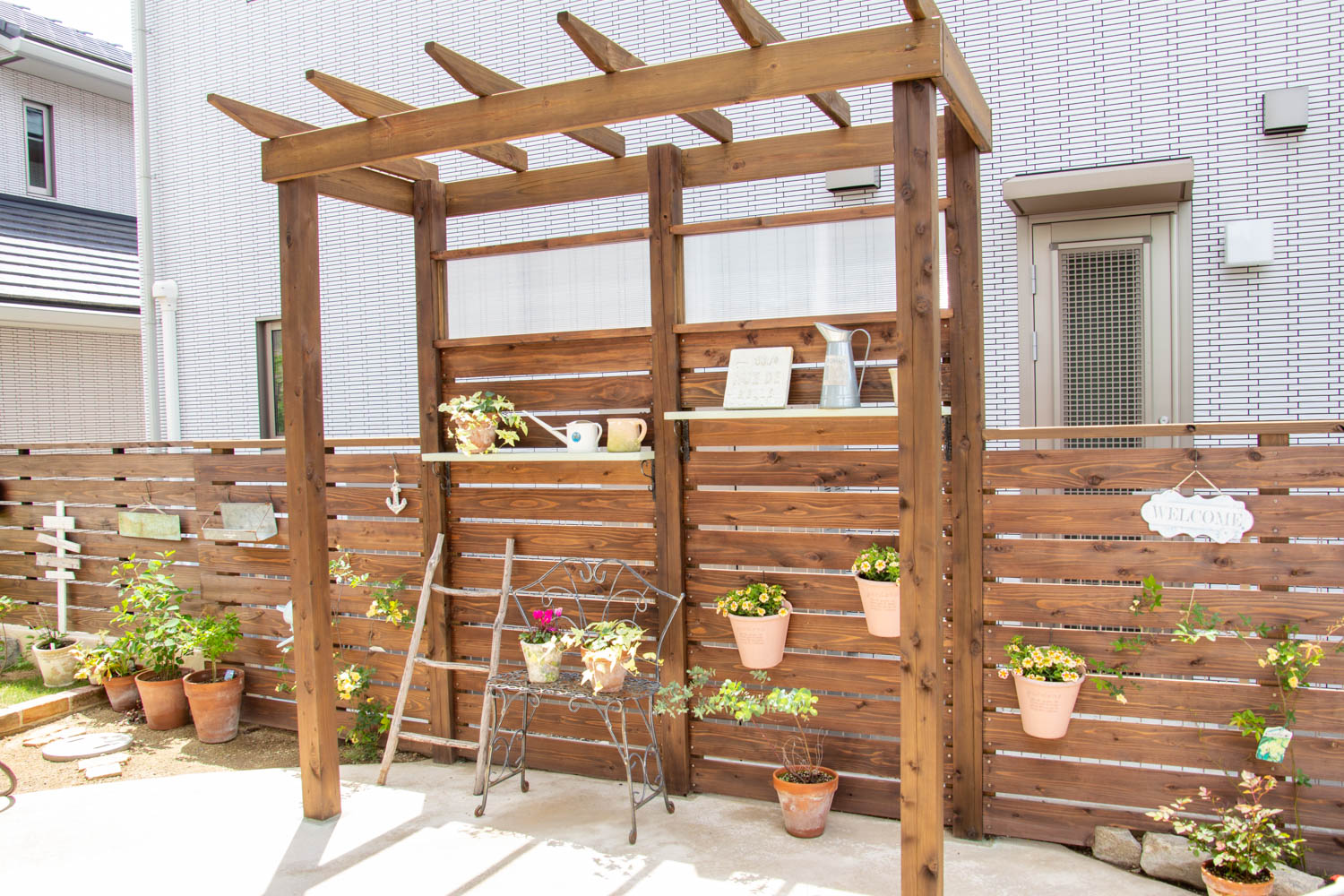 パーゴラ・プライバシーを守る目隠しの外構施工例一覧 画像表示 外構工事のガーデンプラス