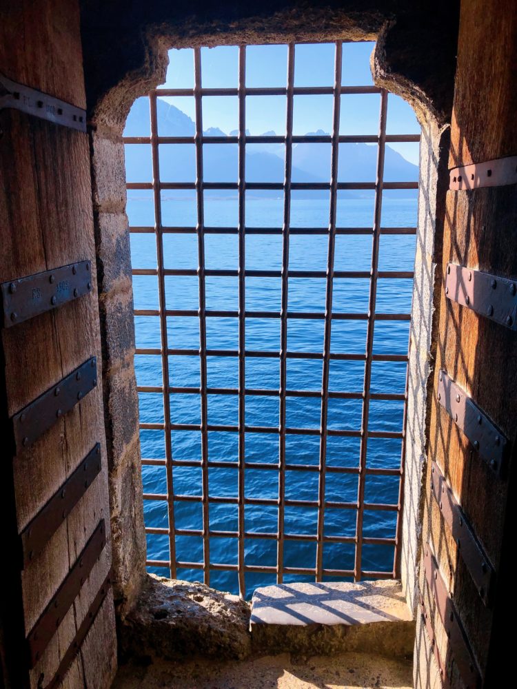 スイス旅行記 シヨン城 ～中世を旅する～