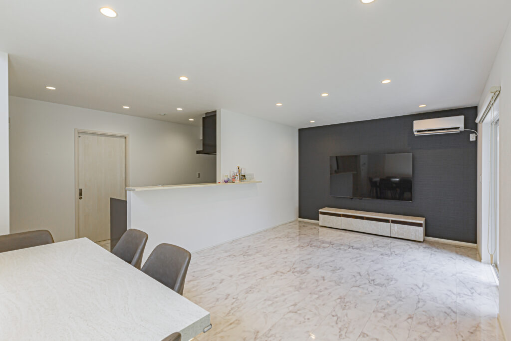 アクセントクロスで失敗、後悔しないために～我が家の採用場所と参考レイアウトあり～