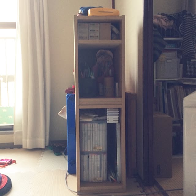 コピックの収納ポーチ難民だったのですが﻿ このポーチで今のところ落ち着き中👍。﻿ たぶんペンの高さとポーチの高さが﻿丁度いい感じなのだと思います👍。﻿ ﻿ 寝せておけば横置きになるのでコピックにも優しい☺️﻿ ﻿ まだもう少し入りそうだな。ふふ。﻿増えても大丈夫だ