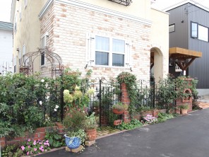 北海道札幌市の外構施工例一覧 カーポート・フェンス・工事費用150万円まで -金額の安い順- 画像表示 外構工事のガーデンプラス