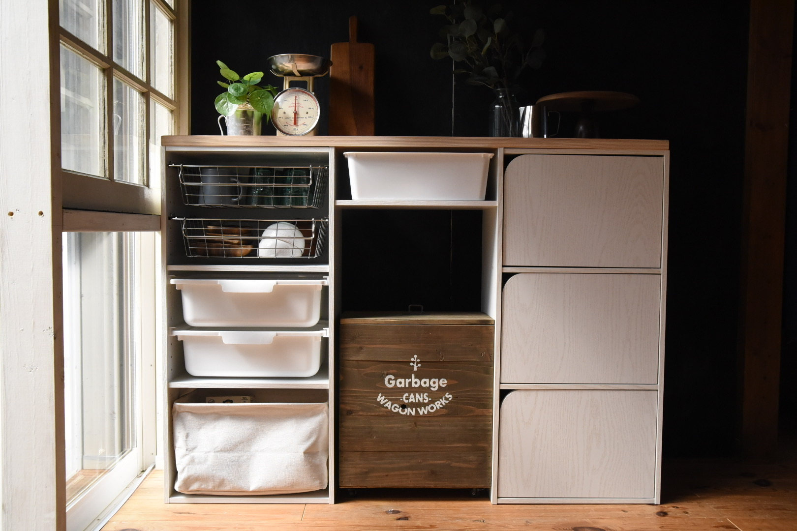 キッチンカウンターDIY♪壁紙で個性的に スタッフDIY編トモヤスタイムズ-友安製作所が発信するWEBマガジン