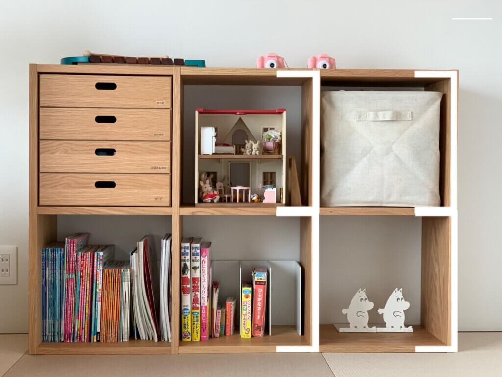 Amazon.co.jp: 山善 YAMAZENブックスタンド 本立て A4ファイル対応 仕切り可動式スタッキングできる 木製 卓上 本棚幅24.5×奥行27.5×高さ36cm 組立品 ナチュラル SSB-2530 NAテレワーク : 文房具・オフィス用品