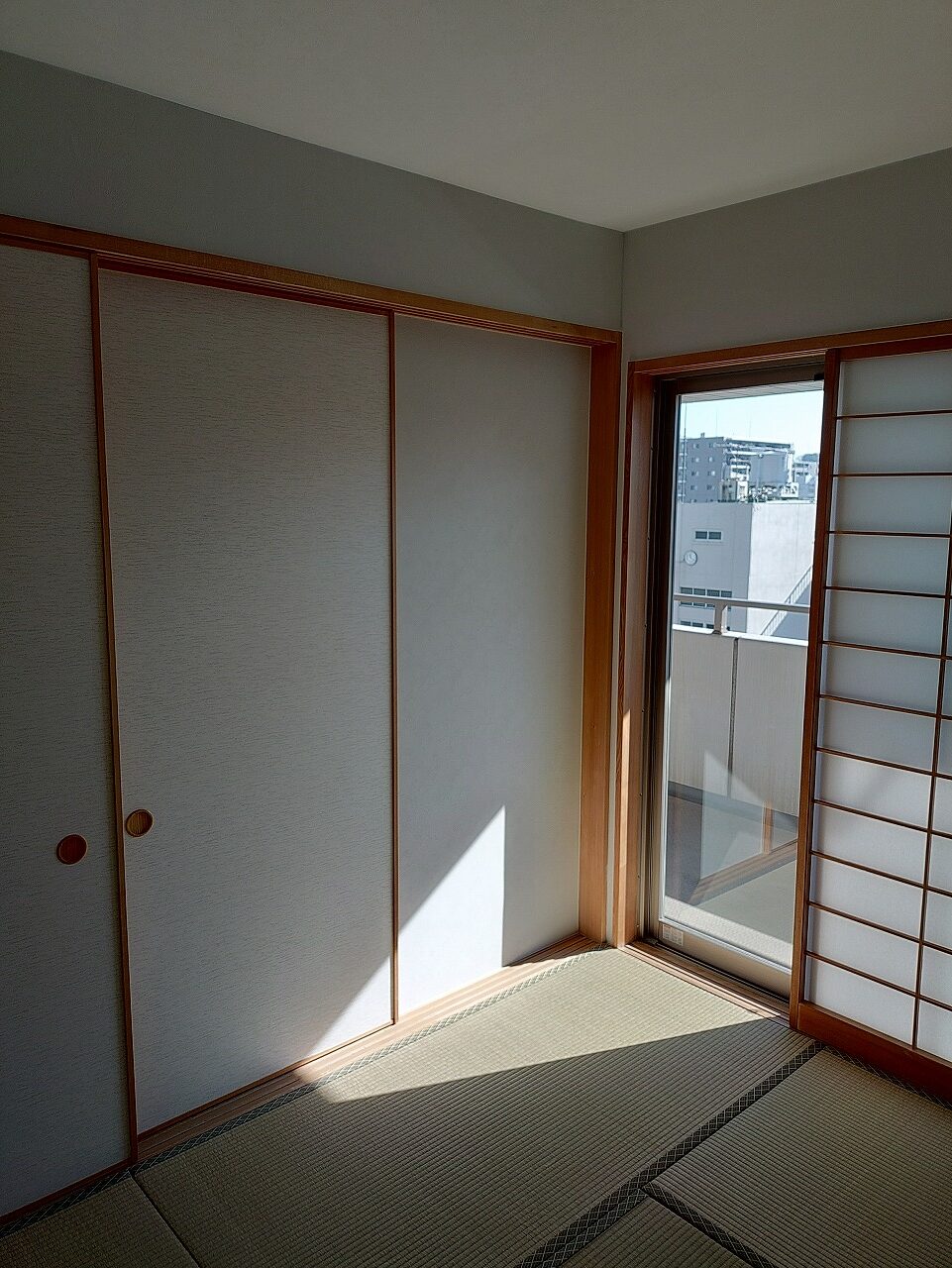 パーテーション パーティション ハイタイプ 障子 4連 スクリーン 和風 和室 洋室 仕切り 衝立 間仕切り 目隠し ついたて インテリア 家具 部屋仕切り シンプル 落ち着く 空間 レイアウト 折りたたみ 新生活 SKR-370-NA代引不可