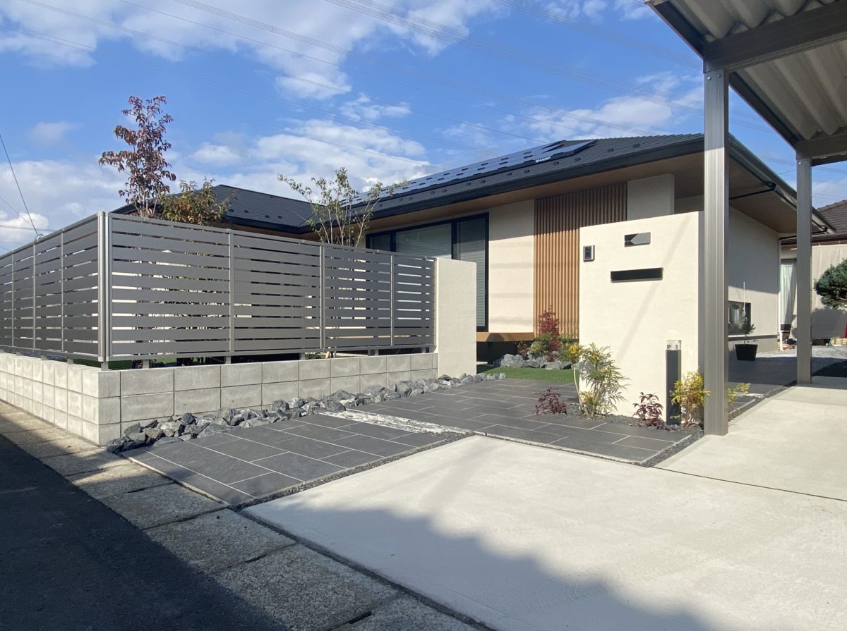 高さ制限1.5mの目隠しフェンス-リフォーム工事 埼玉県さいたま市の施工例