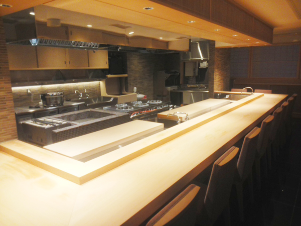 LIXIL ビジネス情報コミュニケーションの核となるオフィスキッチン住まい・建築建築・設計関連コラム