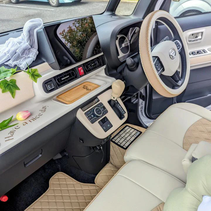 車のシートカバーはおしゃれで可愛いデコテリアのピンクマーブルカラーが人気趣味職人 公式オンラインショップ