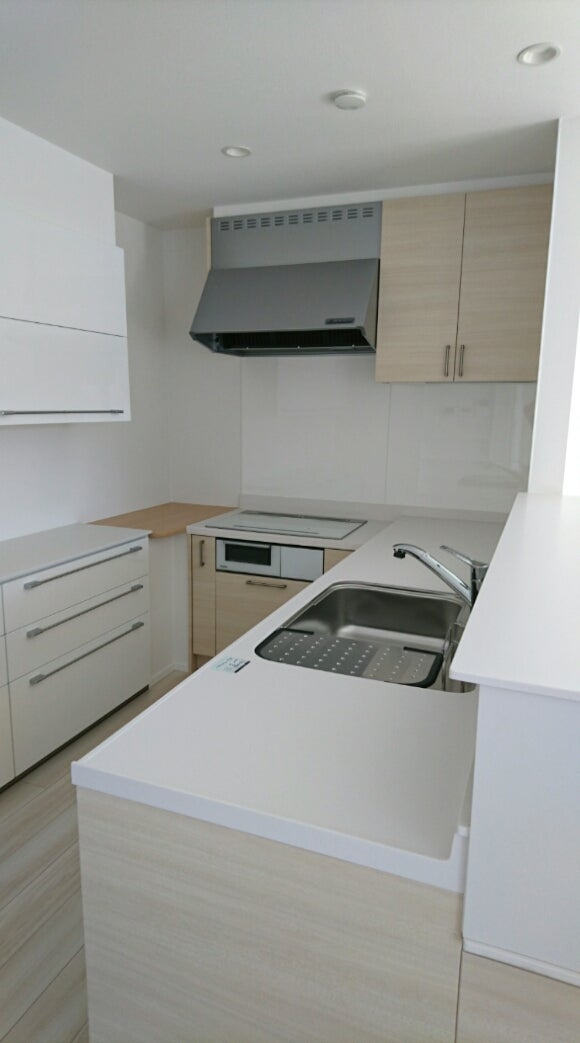 入居前WEB内覧会＃４ ダイニング 一条工務店のキッズカウンターとパントリーmiホーム －理想の家づくりを綴るブログ－