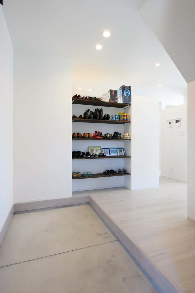 注文住宅の玄関間取りアイデア集方角・広さ・収納・動線を考えよう