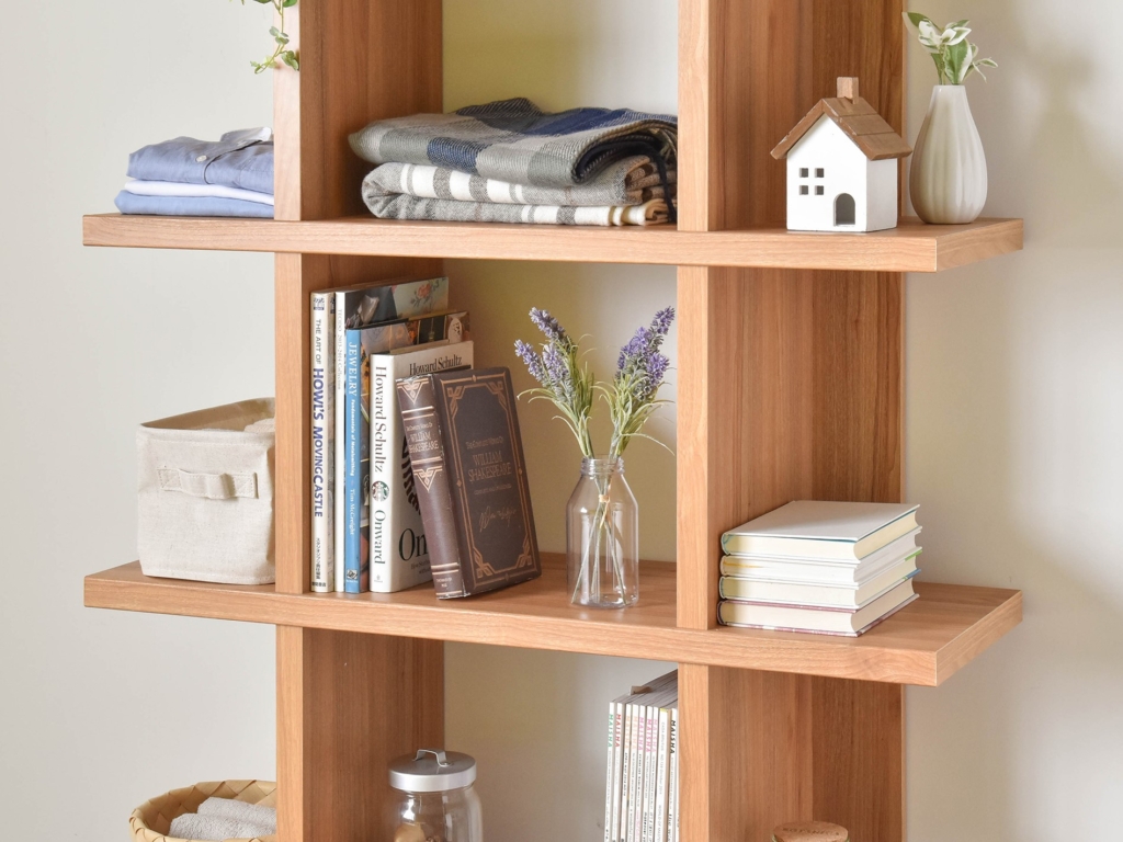 廊下の収納棚を整理整頓！狭いスペースの収納棚を使いこなすコツコラムSSシステム株式会社ロイヤル