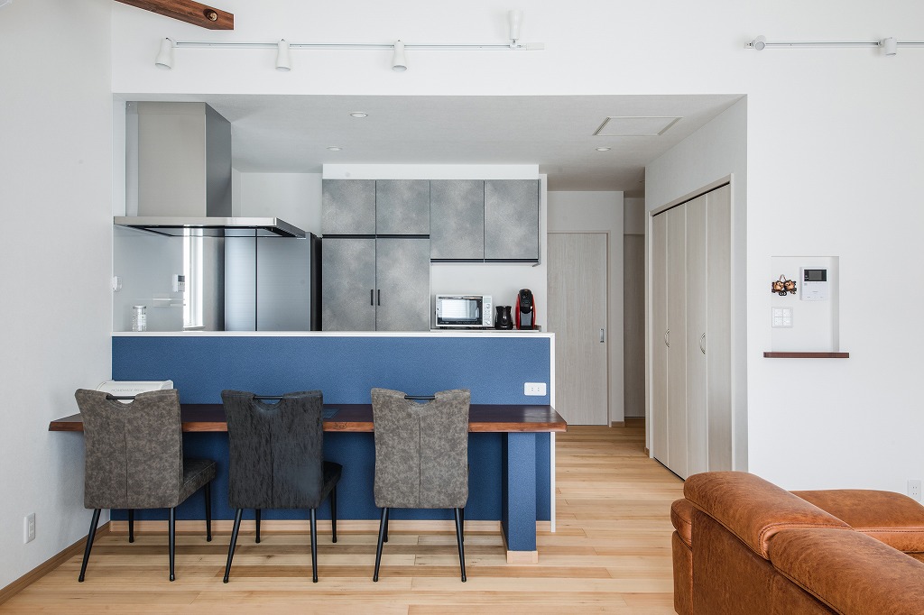 下り さがり 天井で空間をオシャレに！失敗しない下がり天井のつくり方 - 建築士が教える！新築の家を建てる人のための家づくりブログ