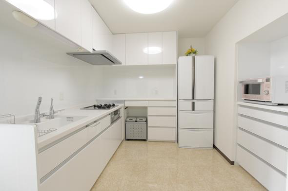 マンションの狭いキッチンはリフォームで解決！毎日の家事を快適に♪アイ・ホーム北海道