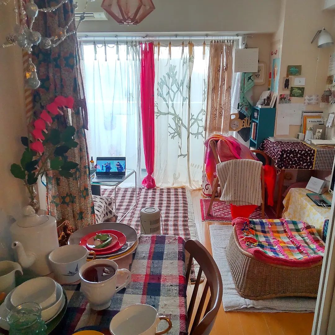 カラフルインテリアのヒントに海外の個性的な色使い32選インテリアFORCE