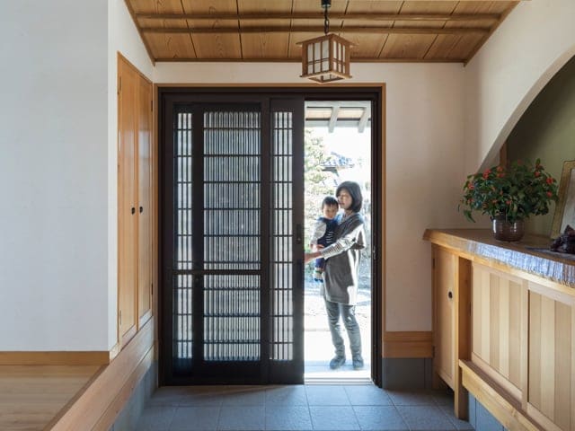 玄関引き戸もおしゃれにリフォームしよう北欧風や和モダンのかっこいいデザインを紹介！玄関ドア・窓リフォーム 全国1位の技術と価格玄関ドア マイスタ