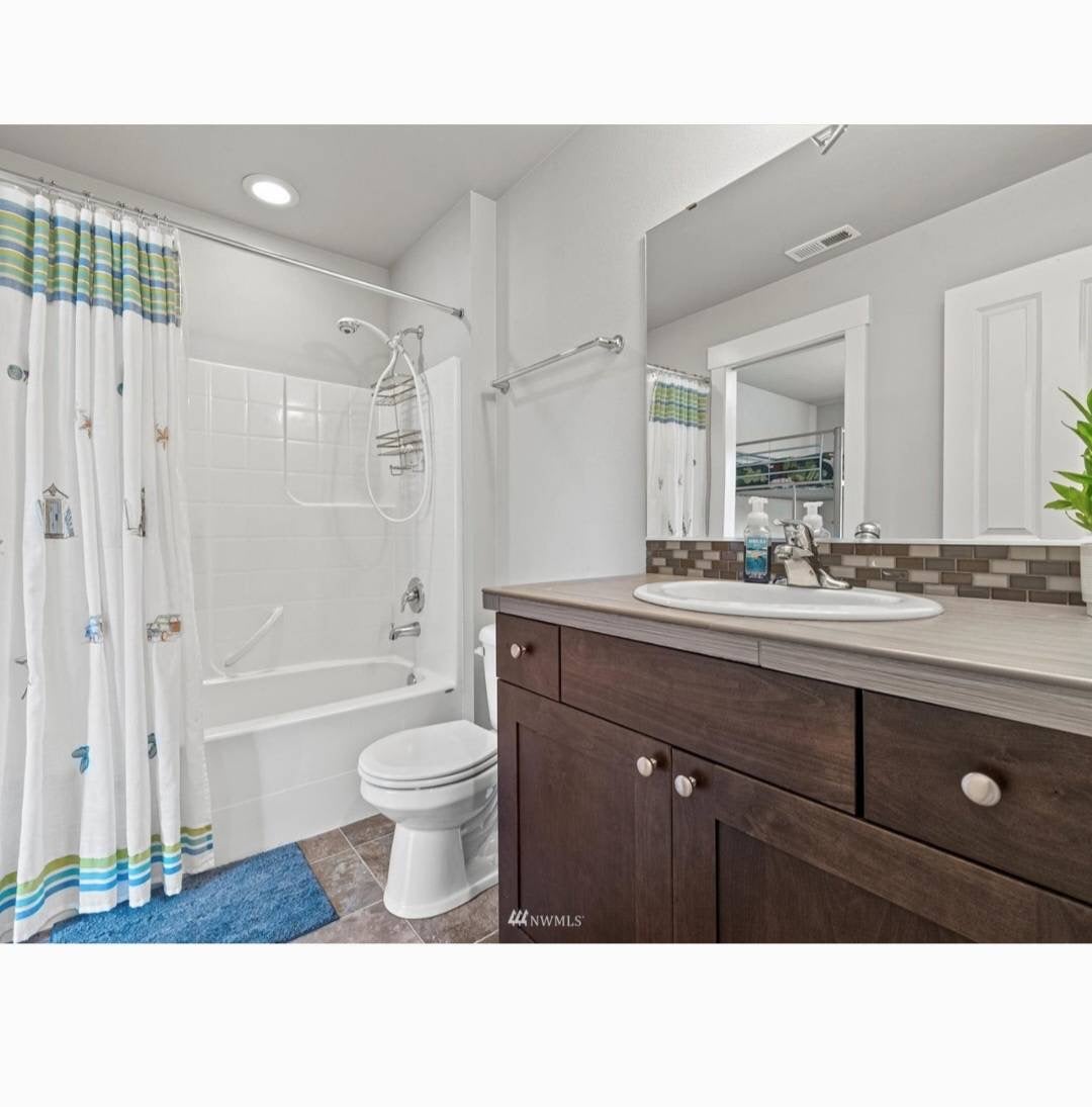 アメリカのバスルームの写真素材41875003- PIXTA