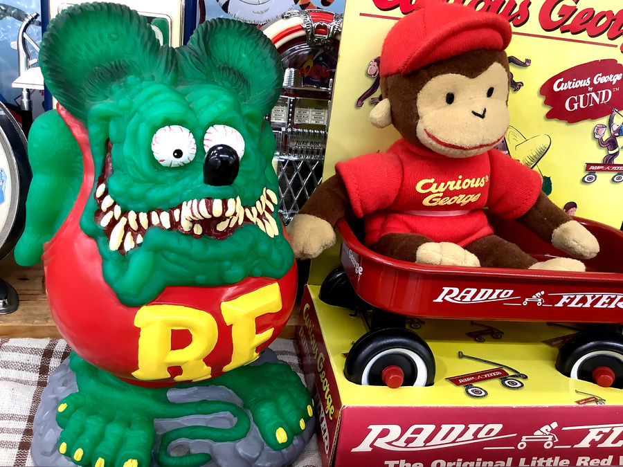 アメリカン雑貨 アメリカンサインウィズライト CAFEシルバーアメリカンサイン電飾ライト雑貨インテリアヤマダモールアメリカン雑貨 アメリカンサインウィズライト 6文字電飾看板立体サイン店舗雑貨