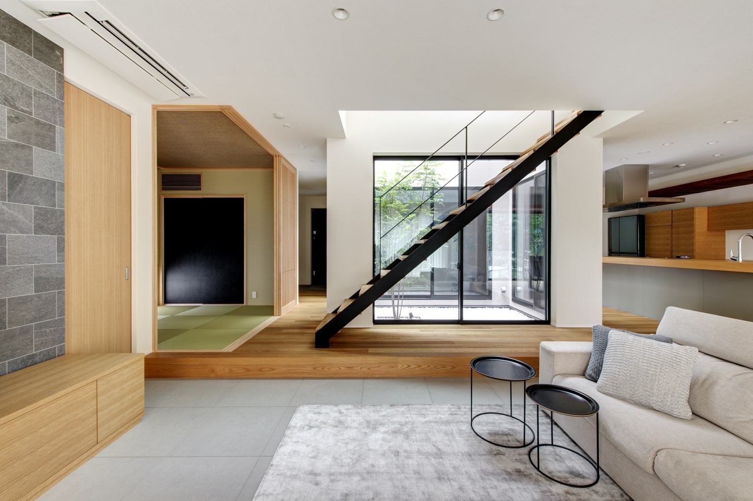 中庭のある家で後悔しない！間取り例やおしゃれな施工事例・ポイントを解説三重県・愛知県・岐阜県の注文住宅ならアサヒグローバルホーム