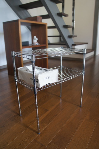 シンプルな机の収納力をアップさせるアイデア清々しい暮らしの道具