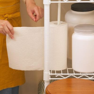 片付けのプロが実践する、キッチンの“吊り下げ”収納術@Living アットリビング