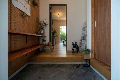 広い玄関がおしゃれな家‐都内での間取り実例とヒント - Modula モデューラ 注文住宅・新築分譲住宅・土地