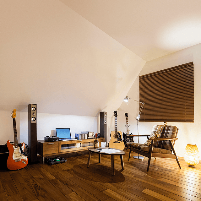 秘密基地のように ワクワクする屋根裏部屋！ - 雅工務店