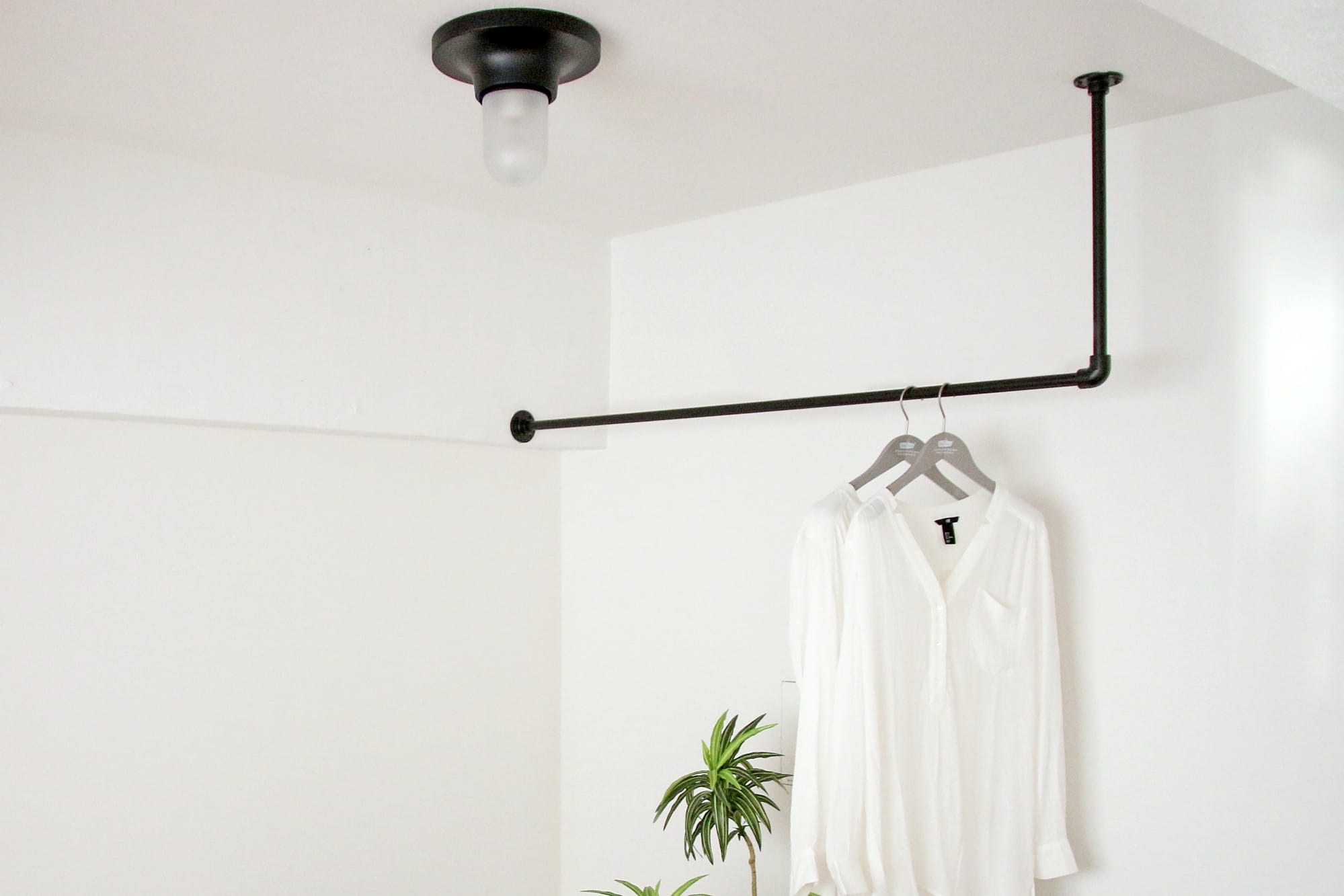 アイアンバーDIY 2階ホール 洗濯物干しスペース 大きな窓 バス トイレのインテリア実例 - 2019-08-18 18:46:45RoomClip ルームクリップ