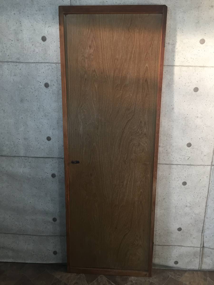 トイレドア - - 製品シリーズ - DAIKEN