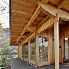 お家の第一印象 庇 ひさし ・玄関庇のある戸建て編 スタッフブログ愛知 三重 岐阜の注文住宅・新築戸建て ハウスクラフト