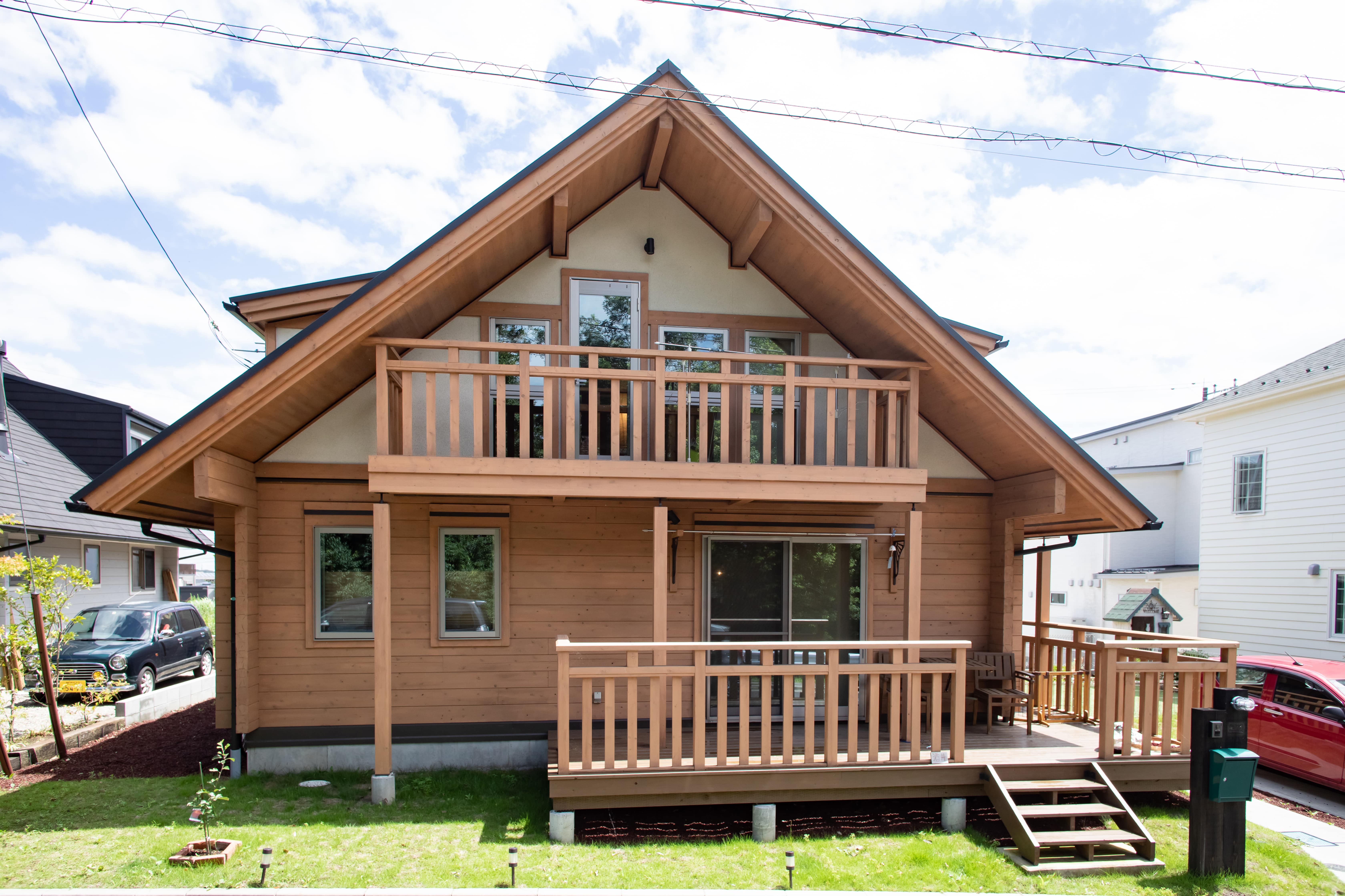 ログハウスと古民家のイイトコドリしたひのきの家施工事例真壁づくりの本物の国産ひのきの家が1000万円台からサイエンスホーム