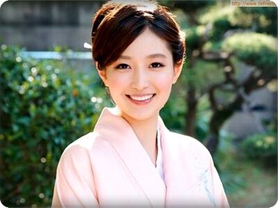 日向坂46佐々木美玲、朝のすっぴん姿「本当にこんなにメイクしないで…」 1st写真集封入ポストカード公開(2024年12月10日)｜ウーマンエキサイト