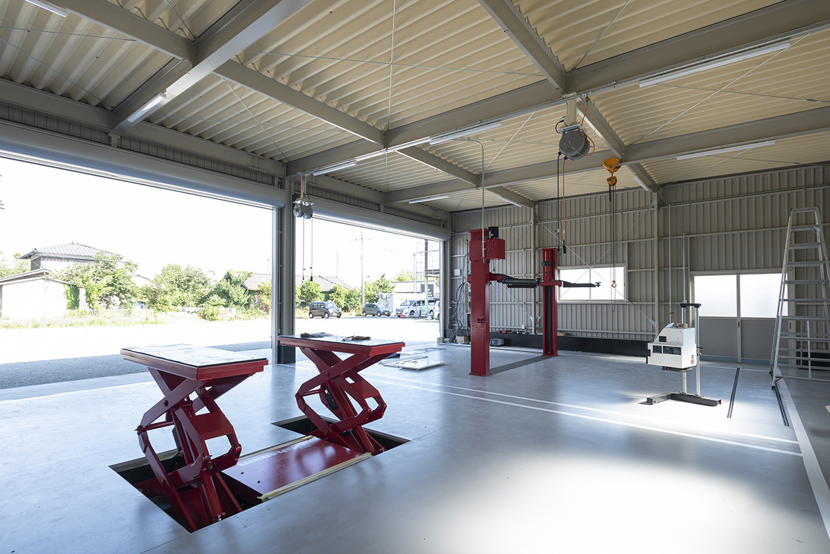 中古車販売店舗・自動車整備工場 K＋PLUS大岡成光建築事務所 一級建築士事務所 静岡県浜松市