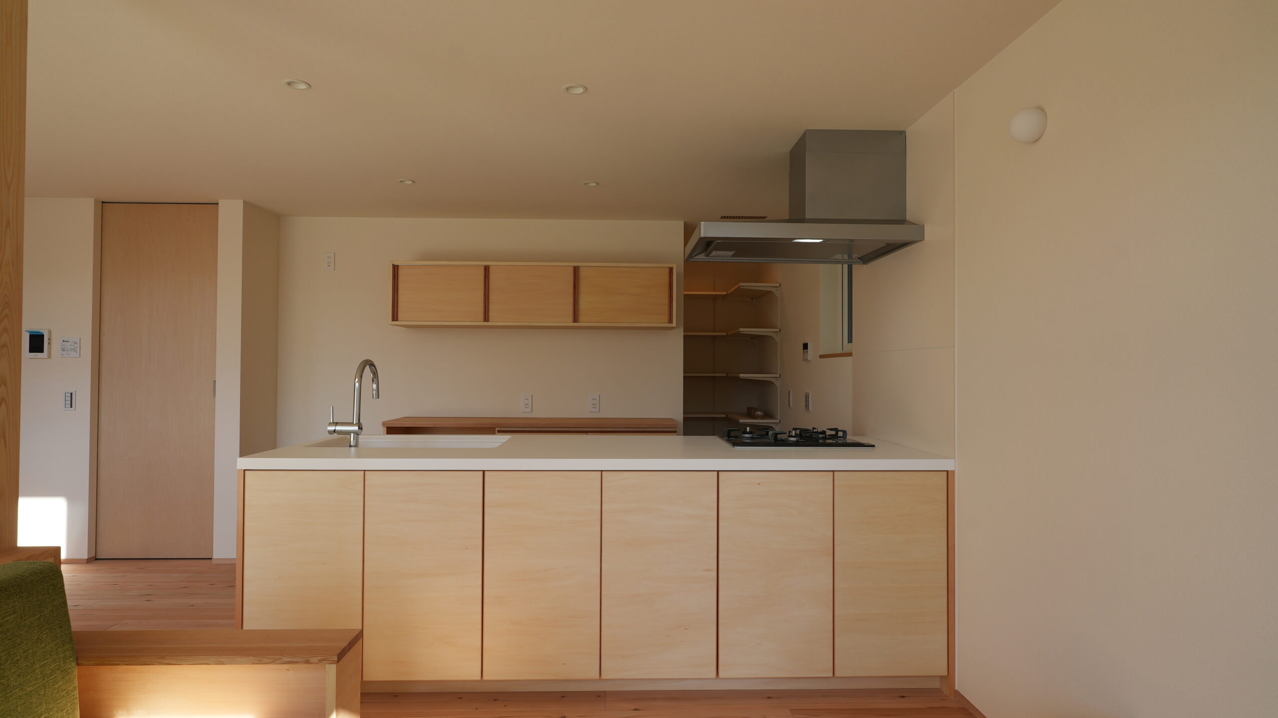 カウンター下収納の造作！ダイニングの造付け家具 - さくらこマンション