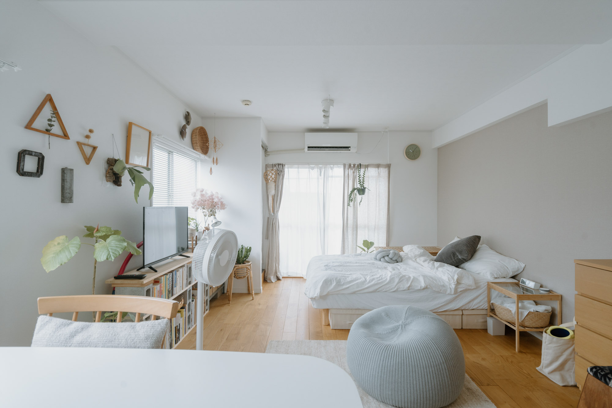 初めての一人暮らし。ナチュラルテイストで整える韓国風インテリアgoodroom journal