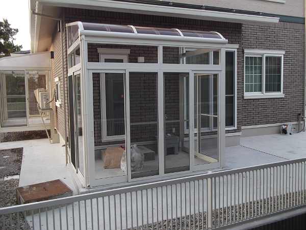 サンルーム テラス囲い リクシル サニージュ 土間納まり 関東間 間口2.0間3640mm×出幅9尺2685mm 一般地域用600タイプ 耐積雪強度20cmLIXIL リフォーム kenzai サンルーム テラス囲い リクシル サニージュ 床納まり ランマ付き 関東間間口2.0間3640mm×出幅5尺1485mm