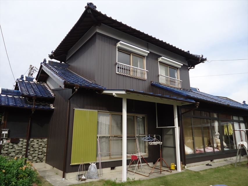 モルタル外壁をおしゃれに！おすすめの色と塗装・補修ポイントをご紹介 さくら外壁塗装店 外壁塗装リフォーム工事専門店