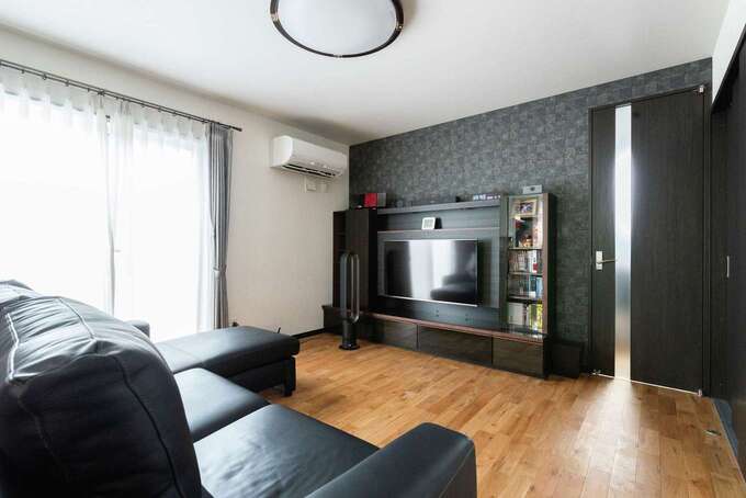 アクセントクロス テレビ背面 グレーTikTok